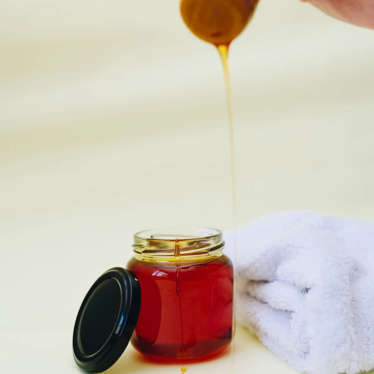 Raw Acacia Honey | No Added Sugar, Filtered, Natural Honey from Kashmir Valley — photo 3